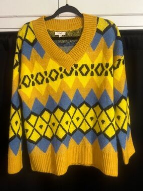 Vibrant Yellow Geometric V-Neck Sweater